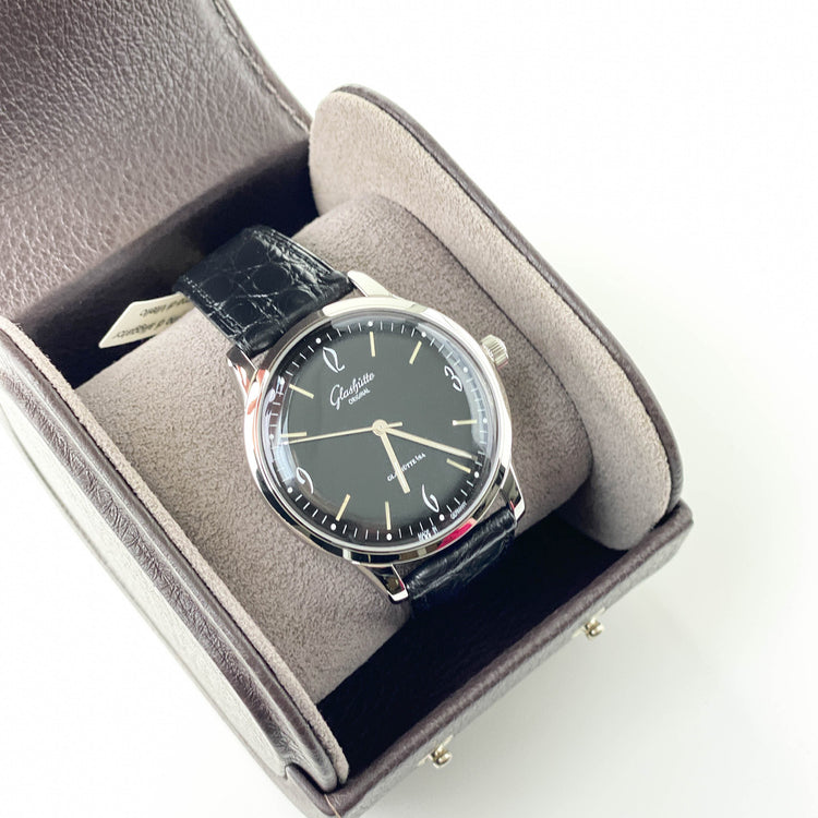 Glashütte Original Sixties Black 39mm