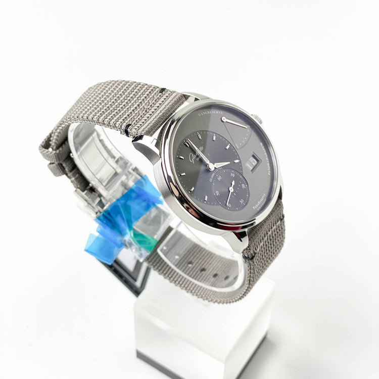 Glashütte Original PanoReserve Black 40mm textile strap with folding clasp