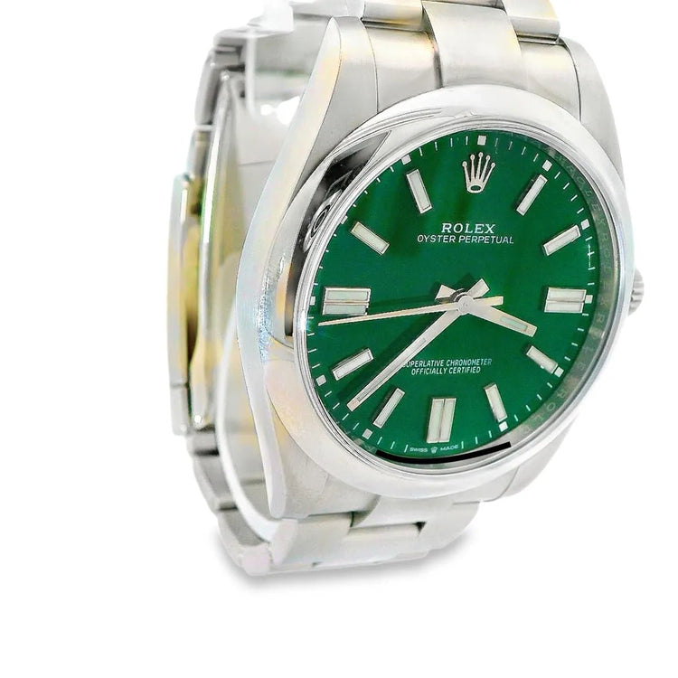 Rolex Oyster Perpetual 41 Full Set green - Duci Watches