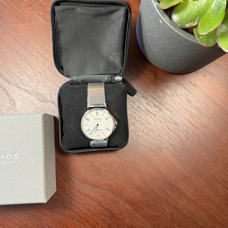 NOMOS Tangente Neomatik Sport Neomatik 42 White Dial - Duci Watches