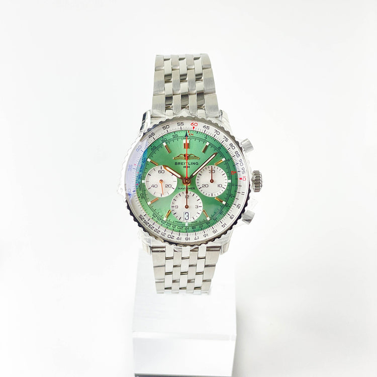 Breitling Navitimer Automatic 41 Green