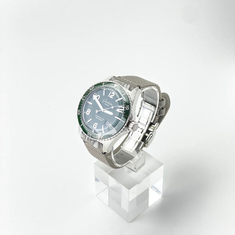 SeaQ Panoramadatum Green Dial 43mm - Duci Watches