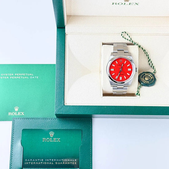 Oyster Perpetual 41 Coral Red - Duci Watches