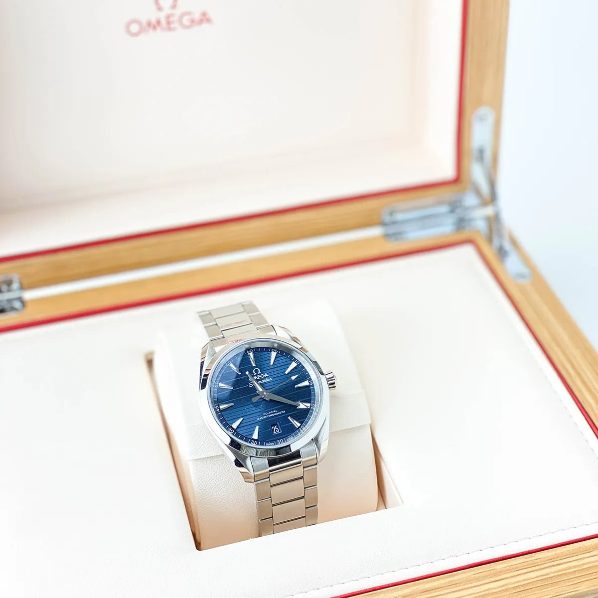 Seamaster Aqua Terra Master Chronometer Blue Dial 38mm - Duci Watches