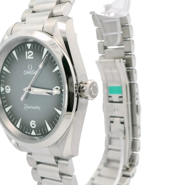 Omega Seamaster Railmaster 38 mm grey Dial - Duci Watches