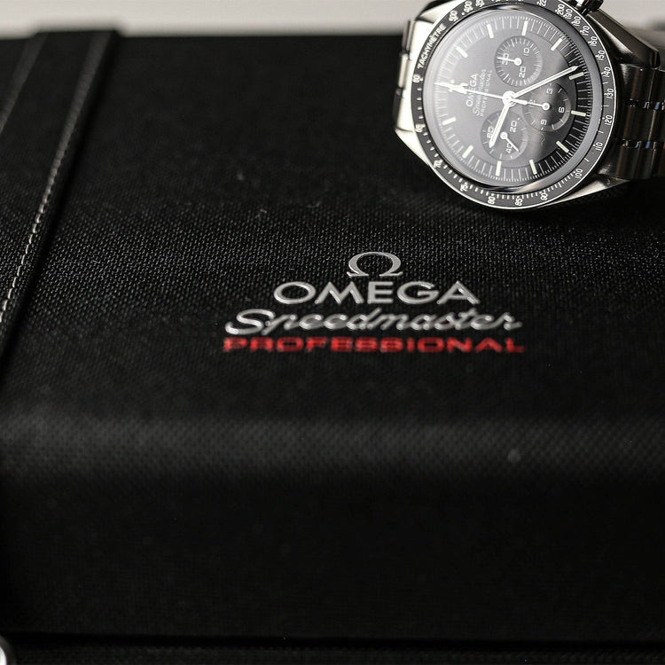 Speedmaster Moonwatch Co-Axial Master Chronometer 42mm - Duci Watches