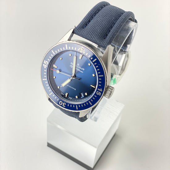 Fifty Fathoms Bathyscape Blau 38 - Duci Watches