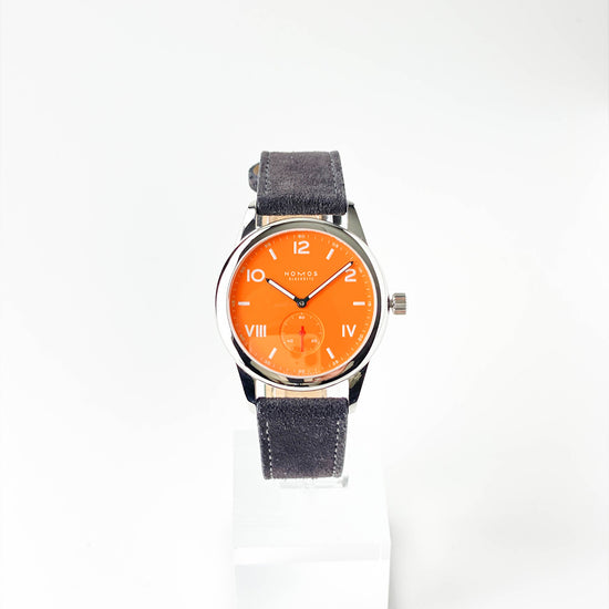 Club Campus 38 - Future Orange - Duci Watches