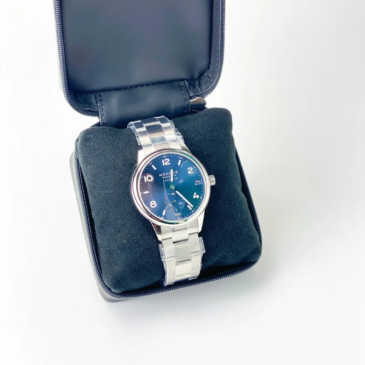 Club Neomatik Sport Neomatik 42 Date Blue - Duci Watches