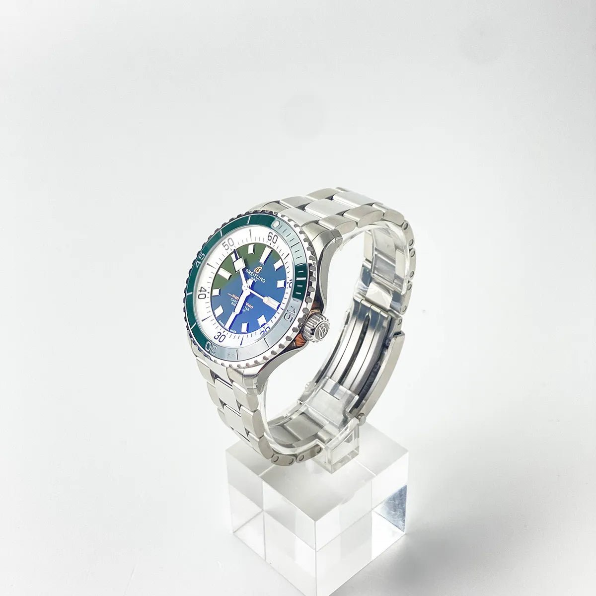 Superocean 44 Automatic 44 Green - Duci Watches