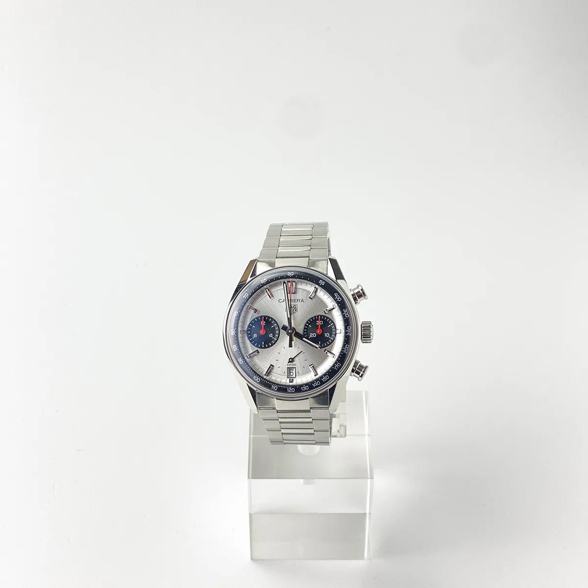 Carrera Chronograph Silver Dial 39mm - Duci Watches