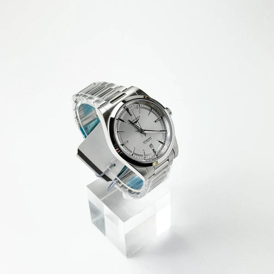 Conquest Automatic 41 Mm Silver Dial - Duci Watches