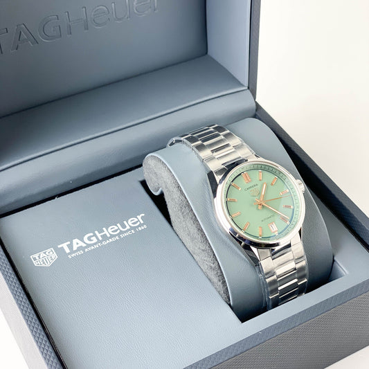 Carrera Lady Date 36mm Green Dial