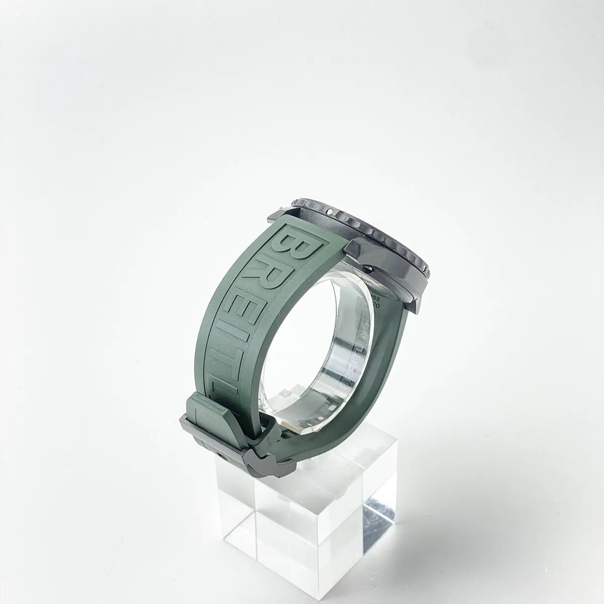 Endurance Pro Green 44mm - Duci Watches